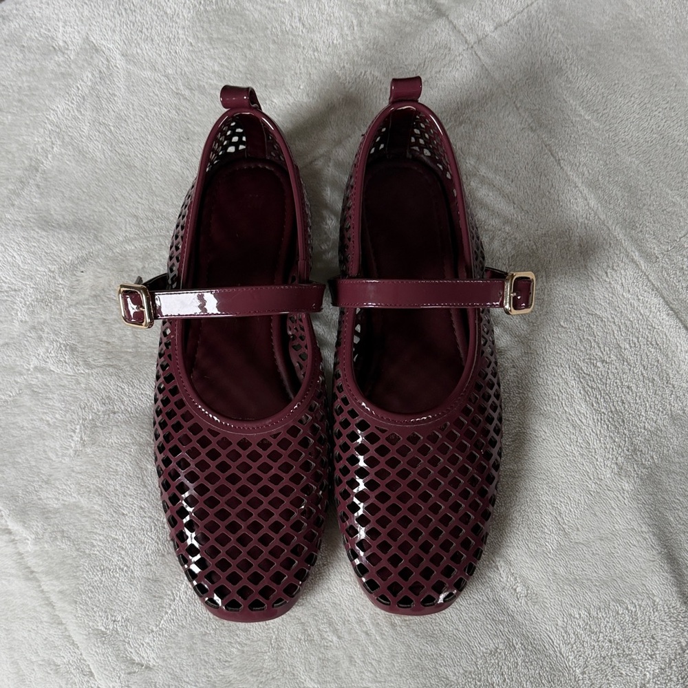 H&M Burgundy Mary Jane Lattice Flats